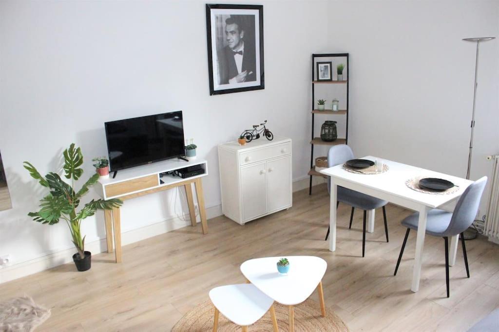 Charmant Studio En Centre-Ville / Proche Gare Le Havre Dış mekan fotoğraf